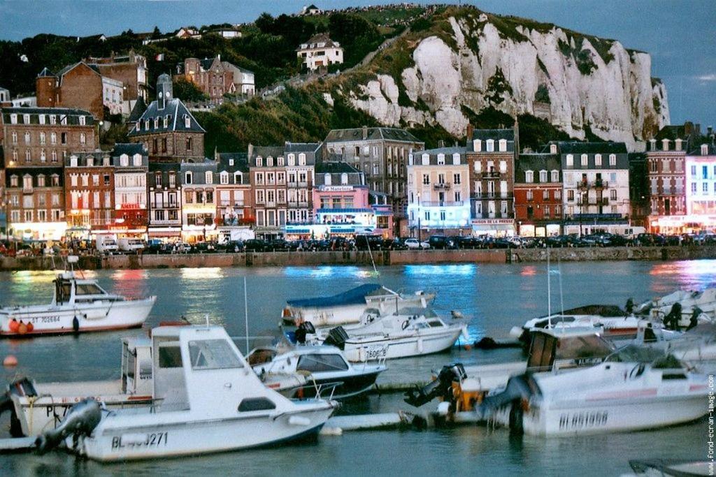 Ô Pied Marin Le Tréport Exterior foto
